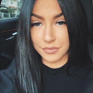 Meet your Posher, Zara